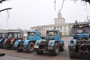 трактори